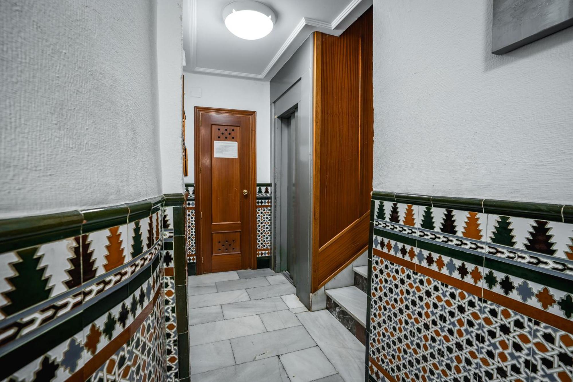 Appartement Qh Ayuntamiento à Grenade Extérieur photo